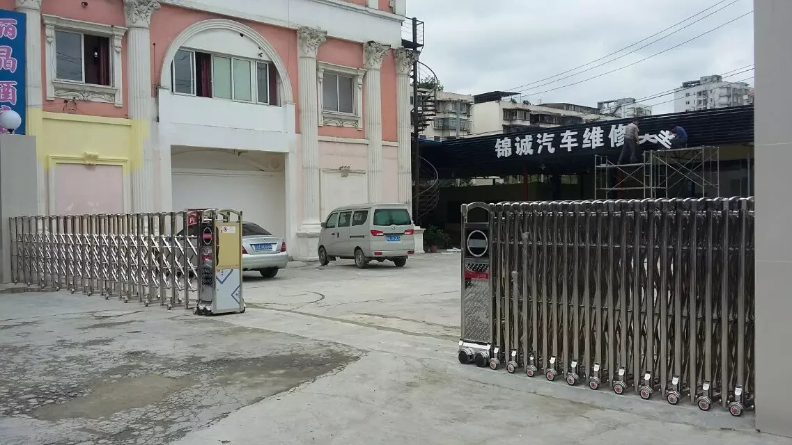 贵阳乌当区贵阳乌当区四川德阳市伸缩门